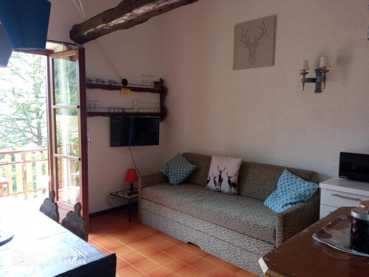 La Rustica Sul Lago Di Tenno Mansarda Exterior foto
